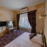 Hotel Yusuf Bey House 3*