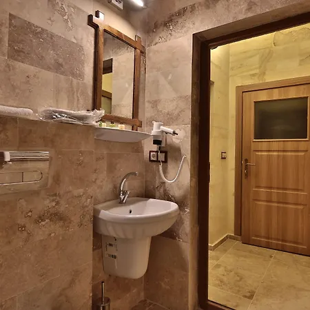 Hotel Yusuf Bey House 3*