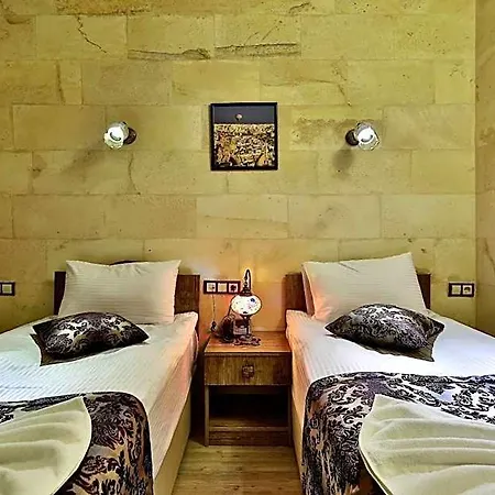Yusuf Bey House Готель 3*